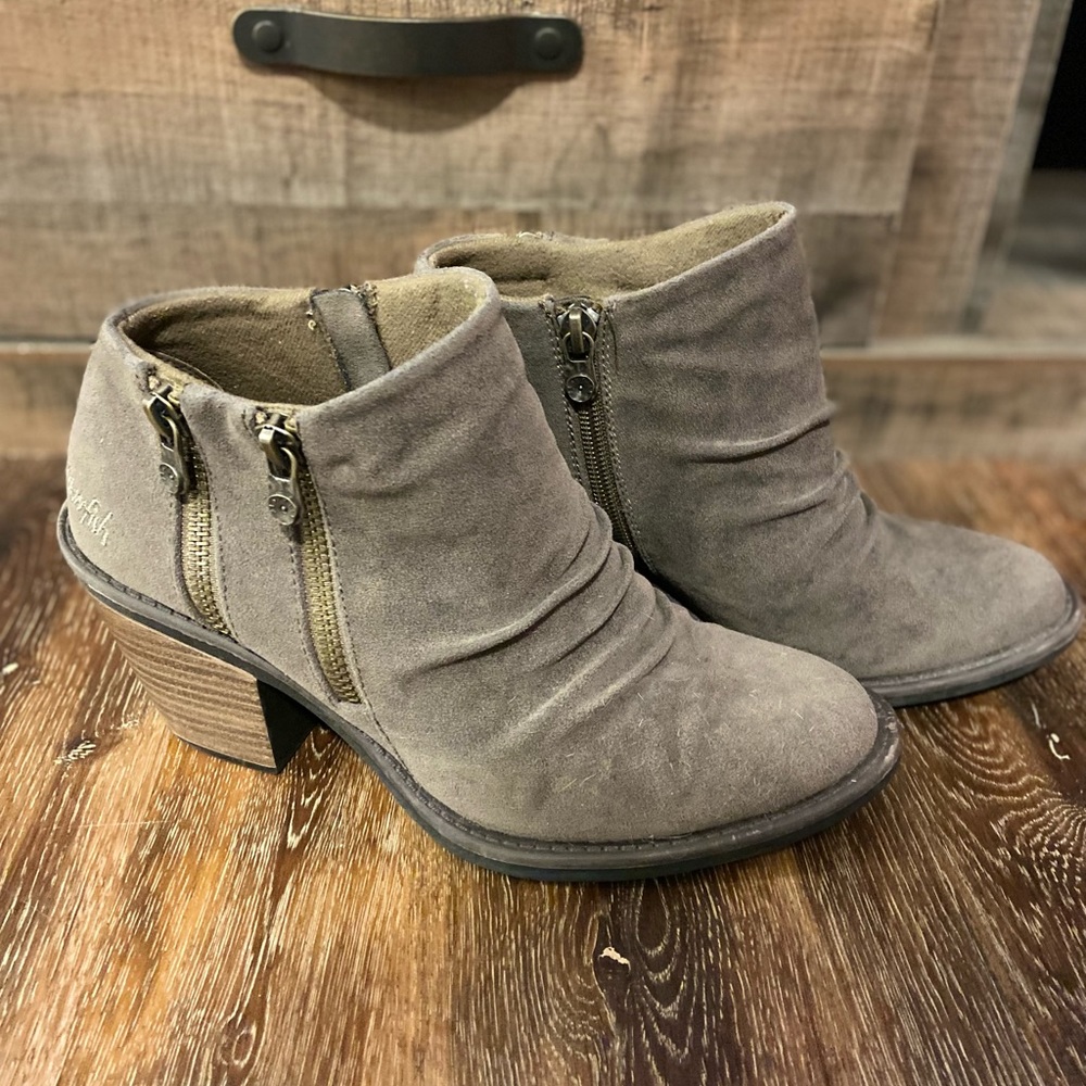 Gray Blowfish booties